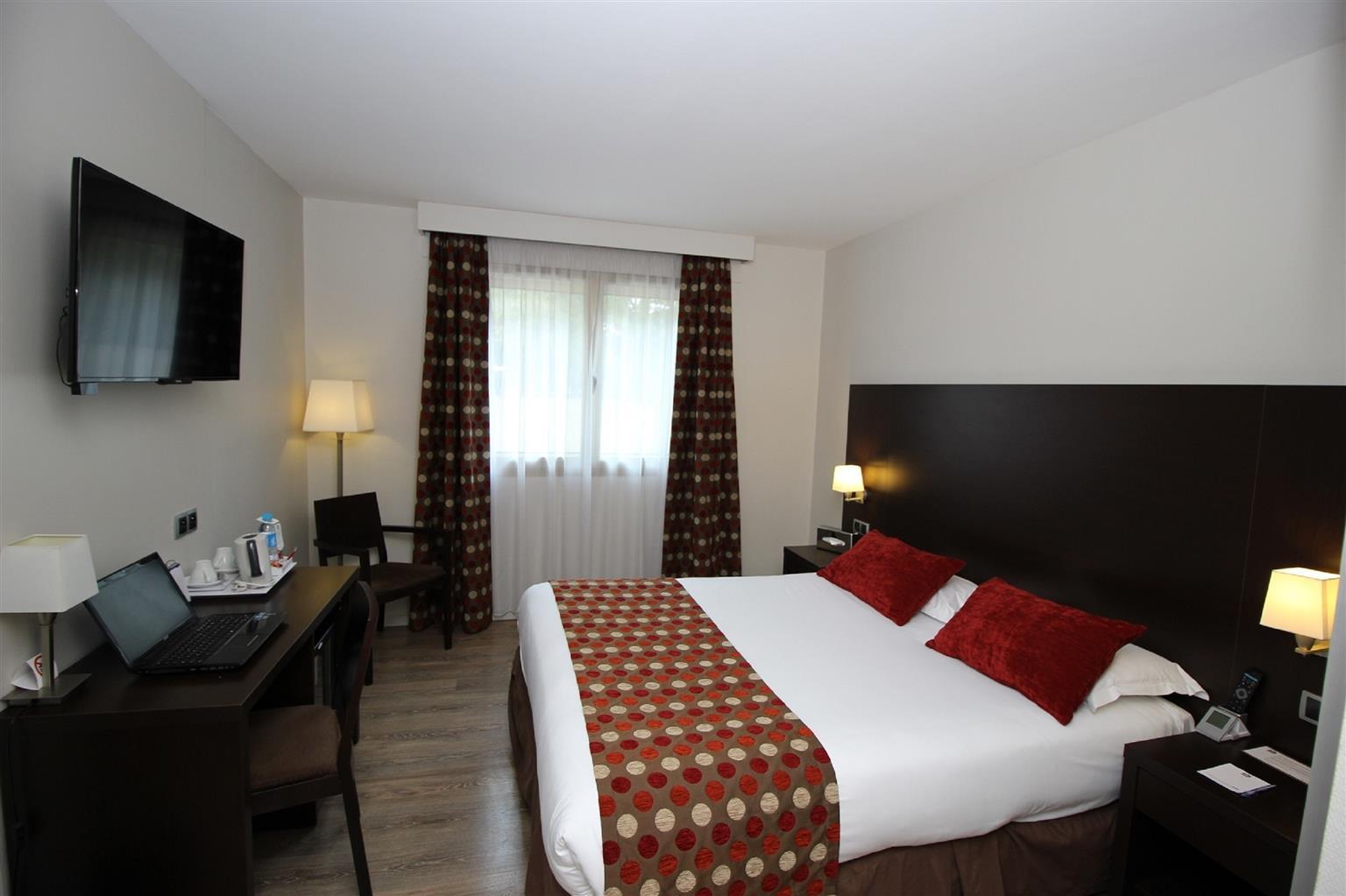 Best Western Hotel Des Barolles - Lyon Sud Brignais Buitenkant foto