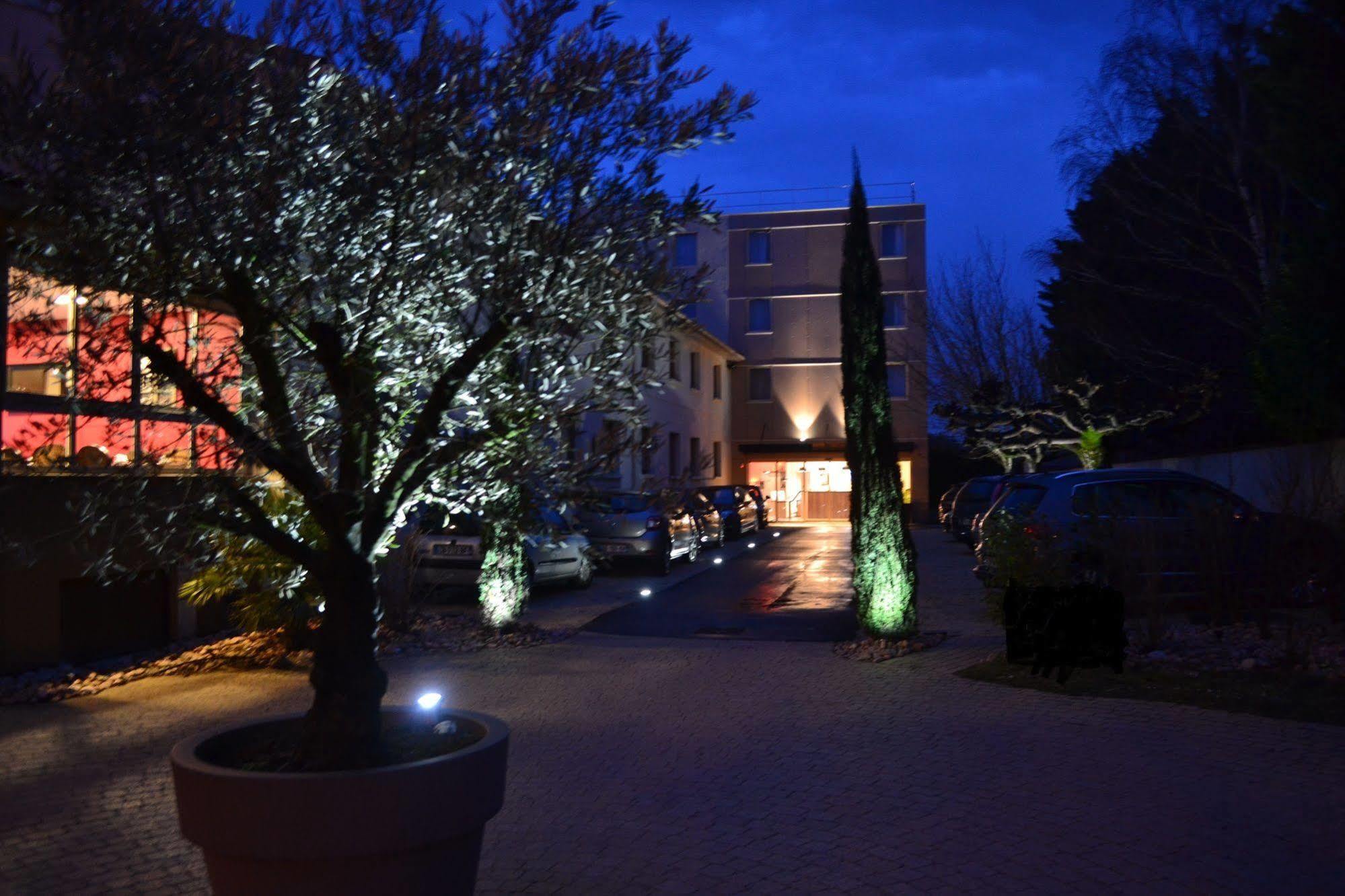 Best Western Hotel Des Barolles - Lyon Sud Brignais Buitenkant foto